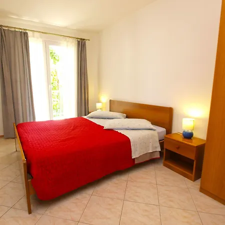 1099 Rovinj