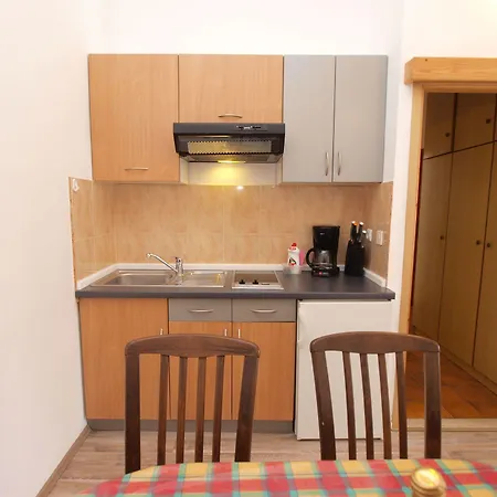 Romano 1099 * Rovinj