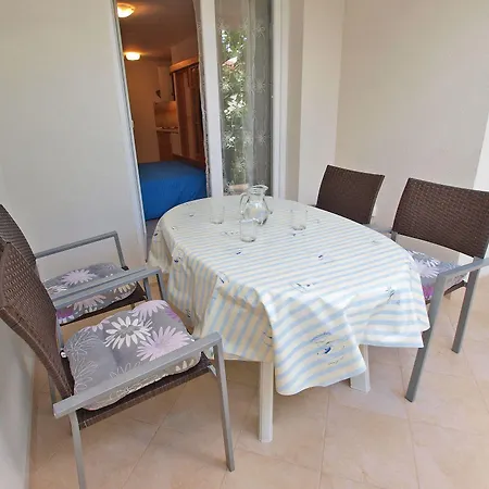 Apartment Romano 1099