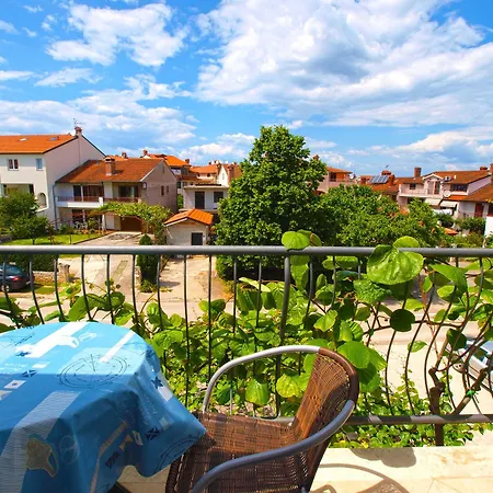 Romano 1099 Apartment