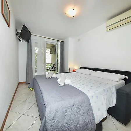 Apartment Romano 1099