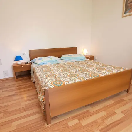 Apartment Romano 1099 Rovinj