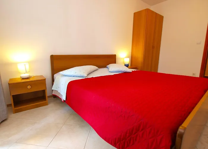 1099 * Rovinj