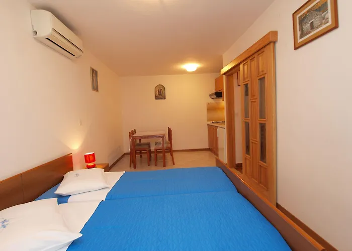 1099 Rovinj